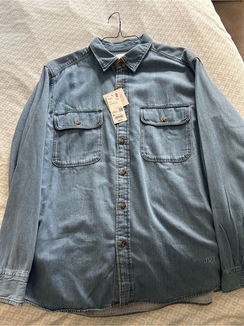 JW ANDERSON  X Uniqlo Light Blue Denim Button-Down Shirt never worn new with tag